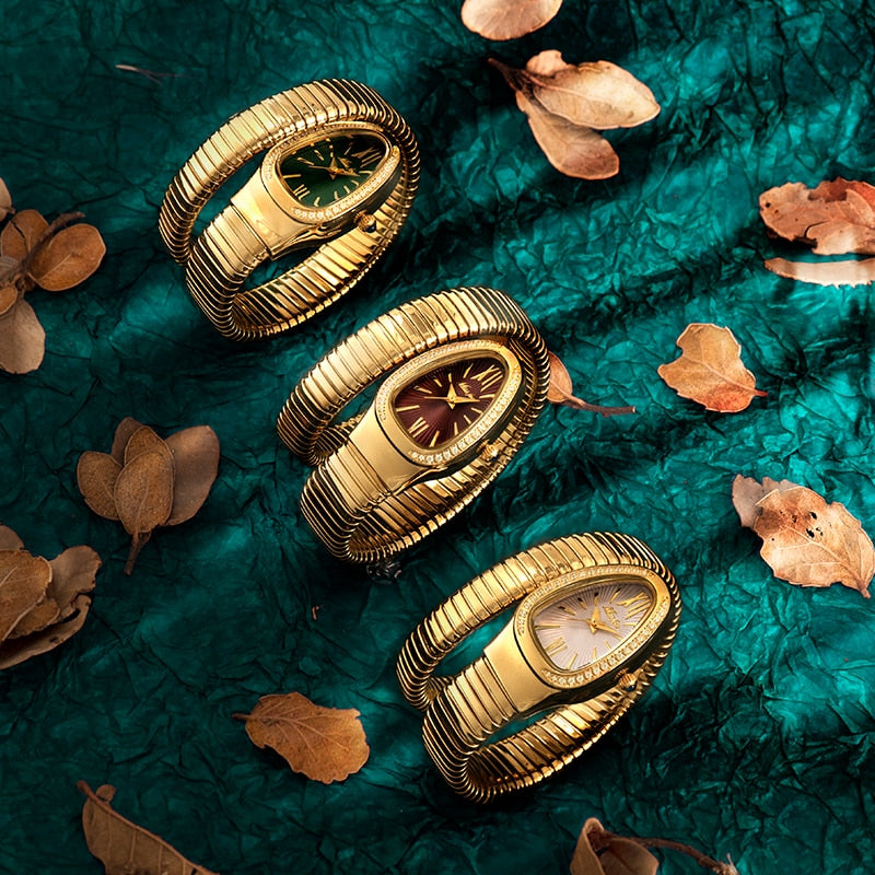 Relógio feminino dourado Miss Luxe com detalhes brilhantes e acabamento sofisticado
